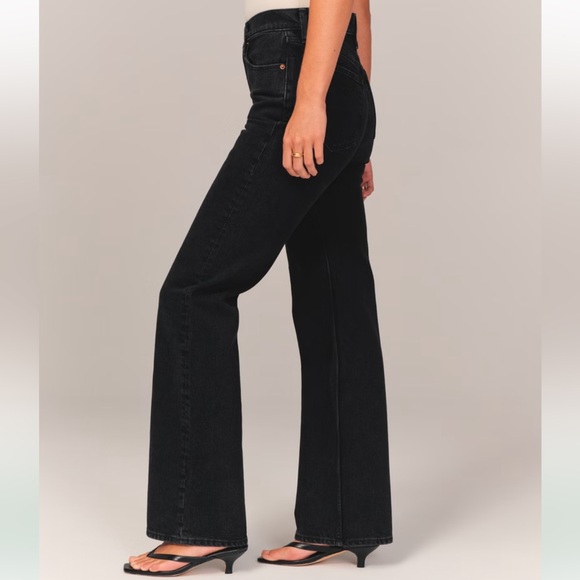 High Rise 90’s Jeans - Picture 5 of 5